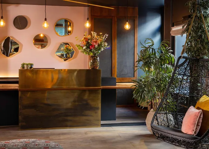 Hotel Maxim Folies Parigi